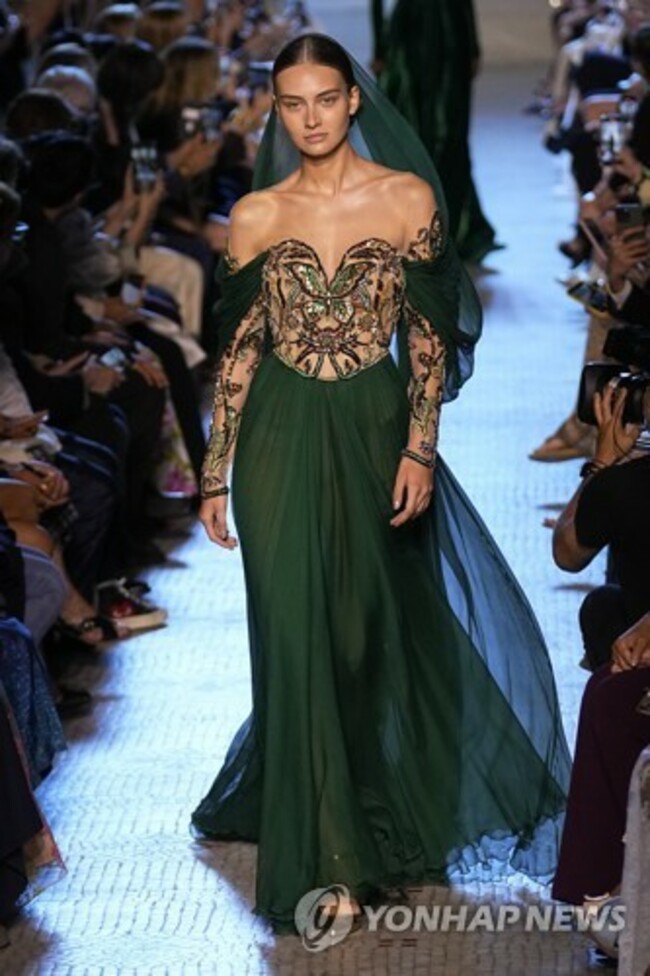 France Haute Couture Fashion F/W 2024 Elie Saab