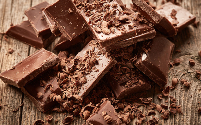 Eating chocolate every day is actually GOOD for your brain according to science