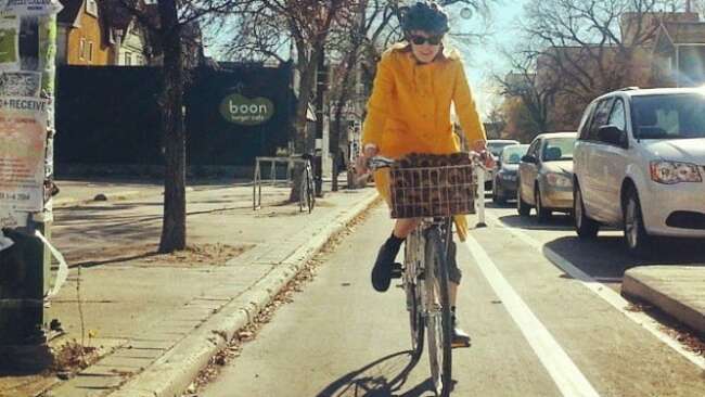 Boost active transportation infrastructure support to fight climate change, Winnipeg council urged
