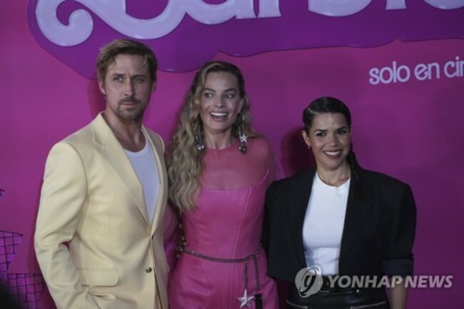 Mexico Barbie Red Carpet