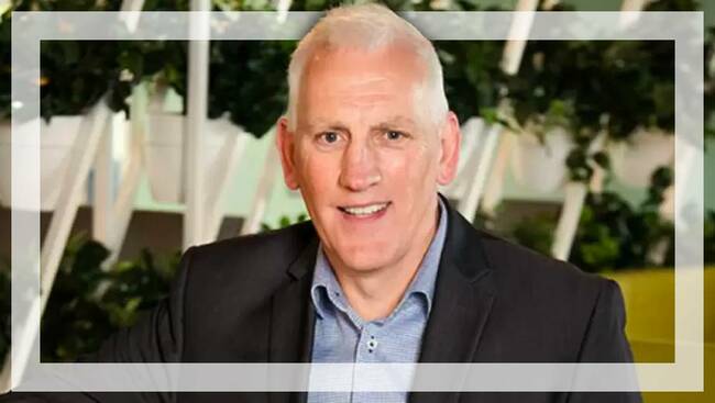 Eroad chair steps down