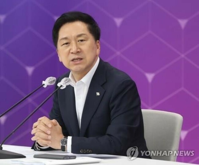 (LEAD) PPP leader embarks on U.S. trip to discuss strengthening alliance