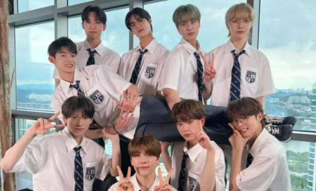 'We couldn't say anything for fear they'd kick us out.' Controversial 'underwear check' at fan signing event