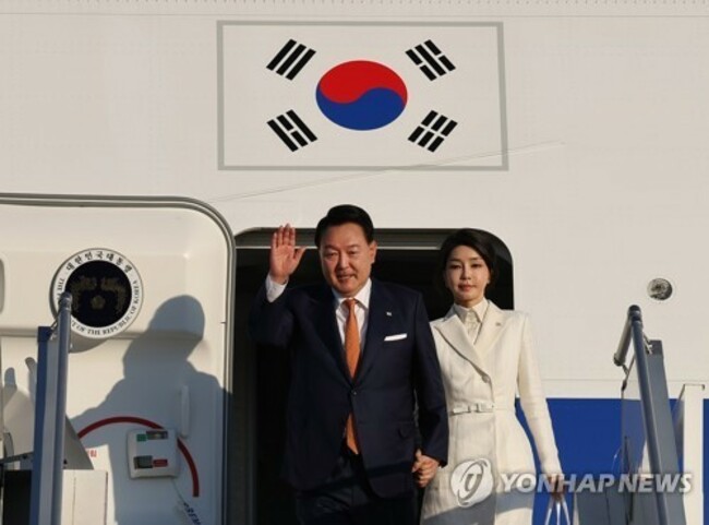 Yoon arrives in Lithuania for NATO summit