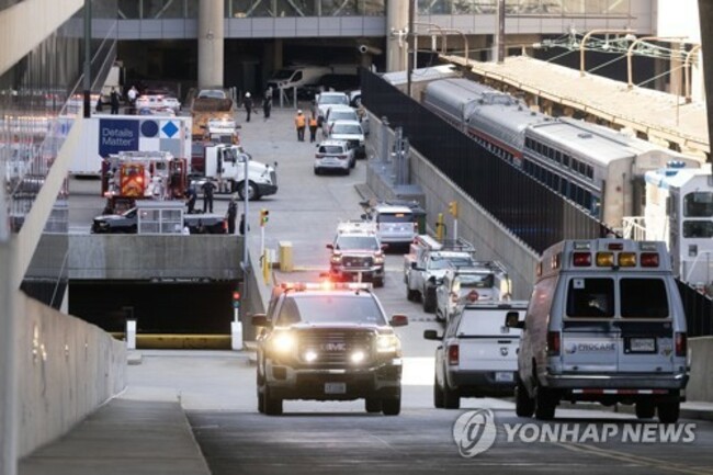 USA AMTRAK TRAIN DERAILMENT
