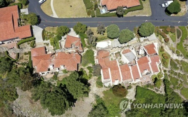 California-Landslide-Evacuations