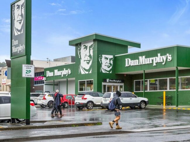 Bellerive Dan Murphy's, Fernwood Fitness to fetch eight-figure price