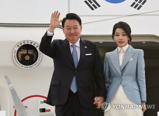 Yoon arrives in Poland for 3-day official visit