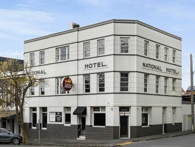 Geelong's National Hotel looking for new owner to take on pub