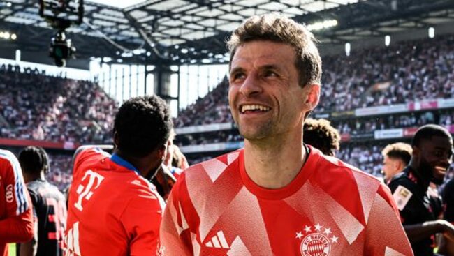 Why is Thomas Müller never injured?