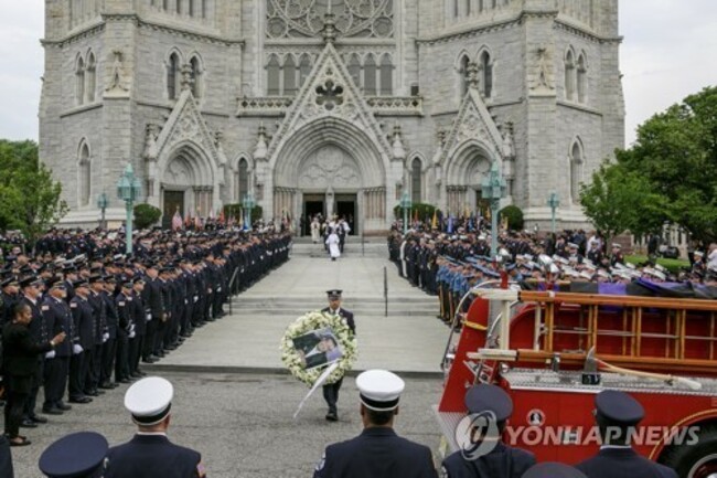 epaselect USA FUNERAL FIREFIGHTER