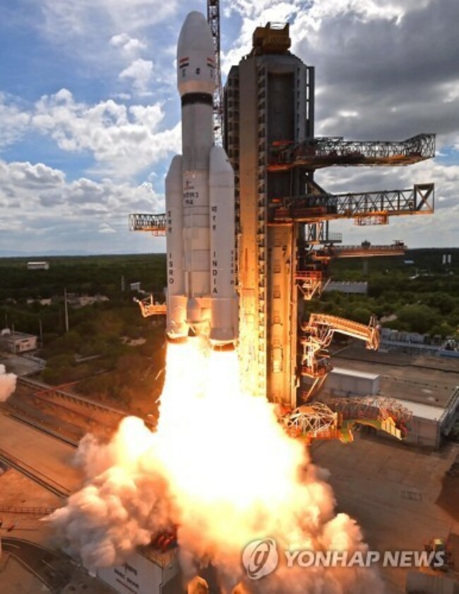 INDIA ISRO MOON MISSION