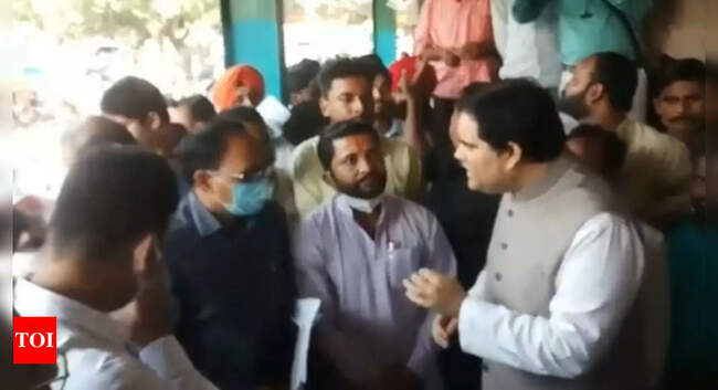 Varun Gandhi demands legal guarantee for MSP