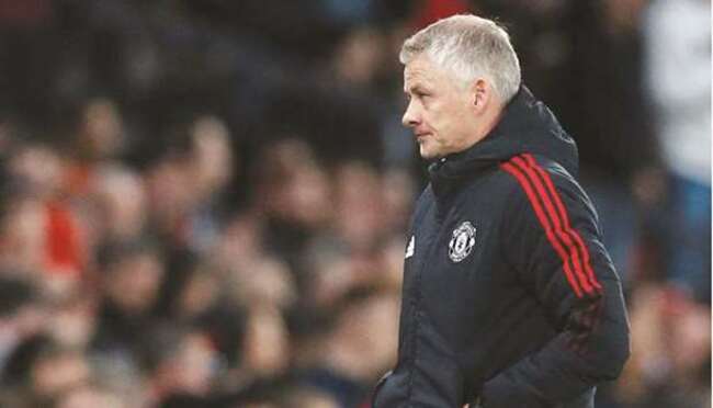 Solskjaer vows to keep fighting as pressure grows
