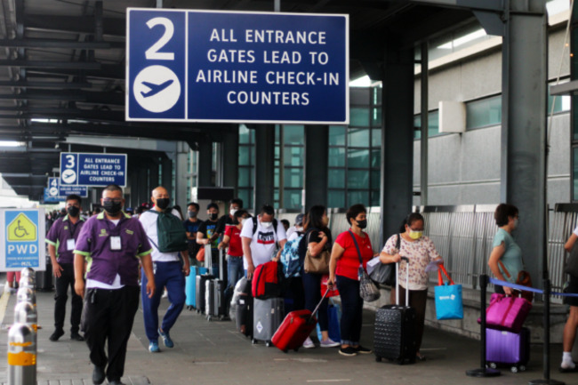 Muntinlupa mayor questions revived shoes-off policy at airports