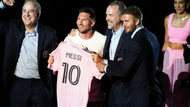 Lionel Messi Officially Joins David Beckham's U.S. Soccer Team