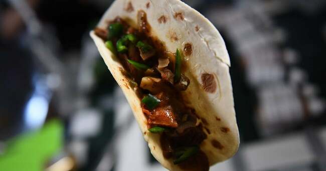 NASA astronauts harvest green chile on the ISS, make space tacos : news