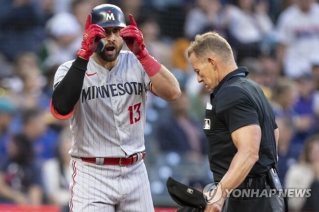 Twins Mariners Baseball