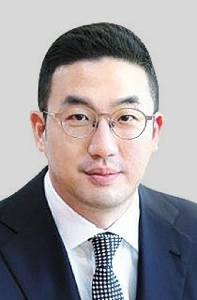 Legal battle over late LG chairman's inheritance begins