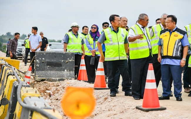 WORKS MINISTRY TO CARRY OUT RM200 MLN FLOOD MITIGATION WORKS ON LPT1