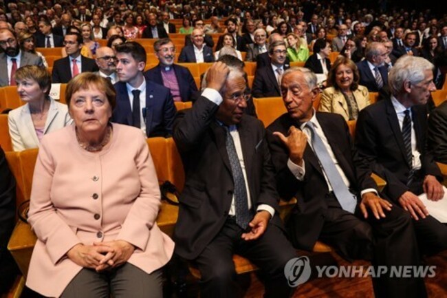 PORTUGAL GULBENKIAN PRIZE FOR HUMANITY