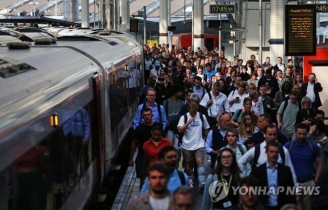 BRITAIN TRANSPORT RMT RAIL STRIKE