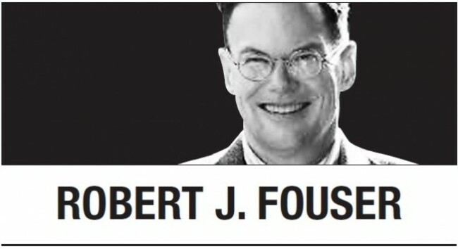 [Robert J. Fouser] Korea and global competition for labor