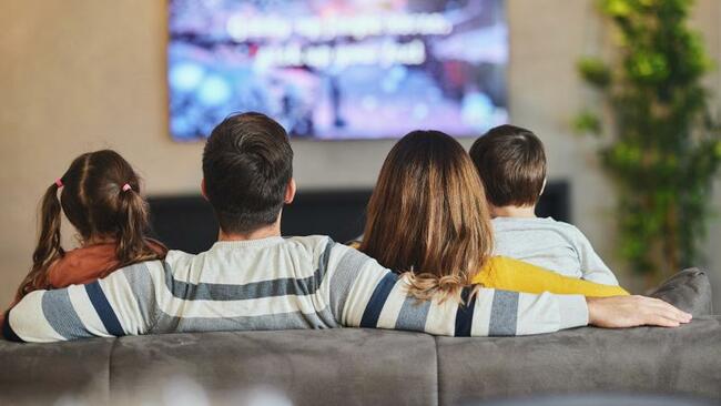 Movies hold attention more than TV series: QUT research