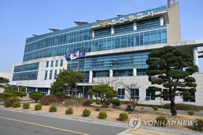 Mother booked for neglecting baby to death, abandoning body on hill in Osan
