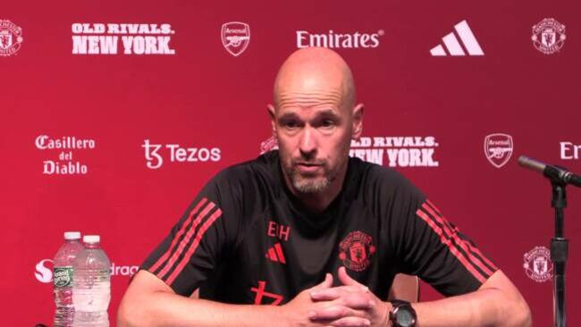 Ten Hag: Maguire can still force his way back into Man United team