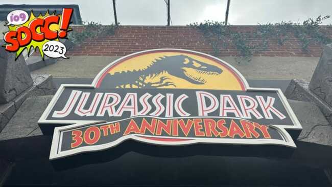 Behold The Throne of Photo Ops at the Jurassic Park SDCC Experience
