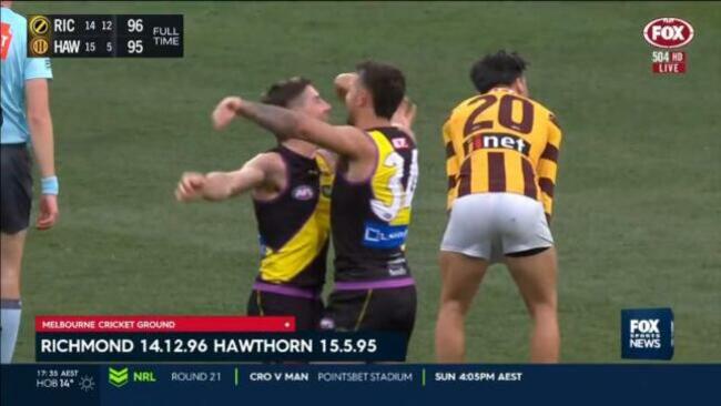 Richmond Tigers claw back to beat Hawthorn Hawks