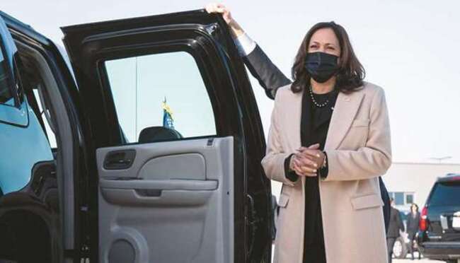 Harris in Paris to ease tensions