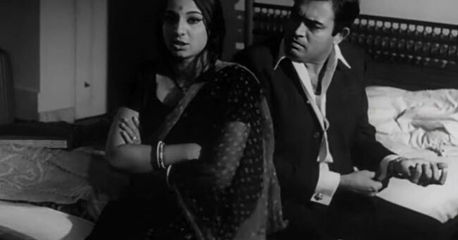 50 Years of Anubhav: A Brilliant Film That Explores the Journey That is Marriage
