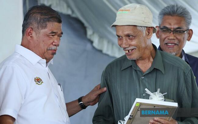 KPKM OPTIMISTIC FARMERS CAPABLE OF REALISING 'FIVE-SEASONS IN TWO YEARS' PADI PLANTING PLAN