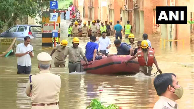 Photos of submerged colonies, waterlogged roads in Bengaluru