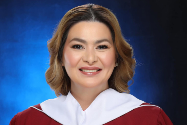 Aiko Melendez earns Communication Arts degree from Philippine Women's University at 47