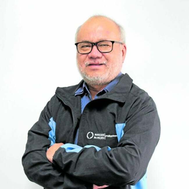 The challenge of building resilient organizations