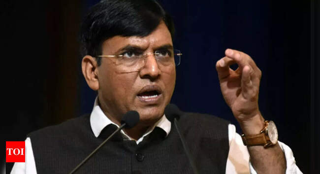 mandaviya: No case of Omicron variant reported in India so far: Mansukh Mandaviya in Rajya Sabha