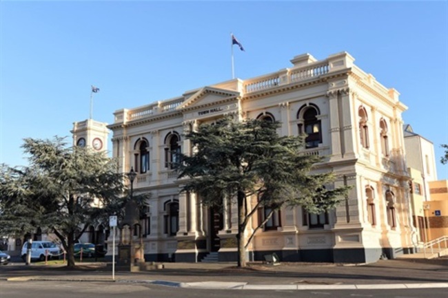 Central Goldfields Shire Vows to Reopen Maryborough Town Hall