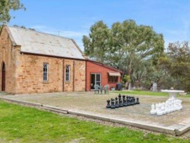 Clare Valley Cabins at Stanley Flat offering chance to tap into wine region's tourism industry