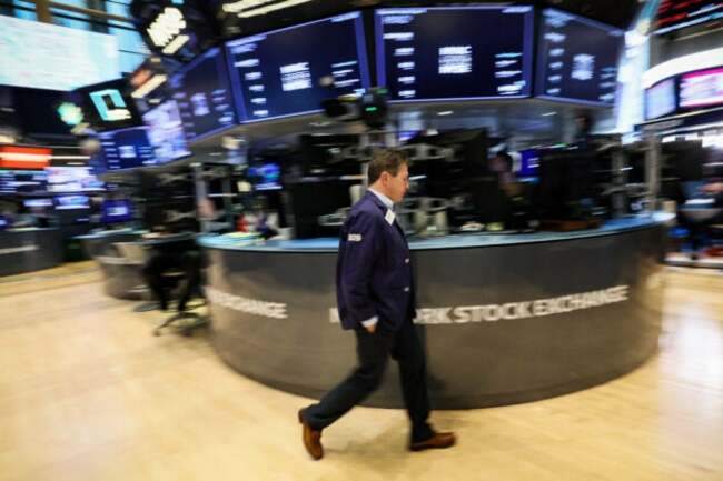 Gloomy data makes investors more cautious on world economy
