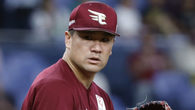 Baseball: Eagles blow out Buffaloes behind Tanaka