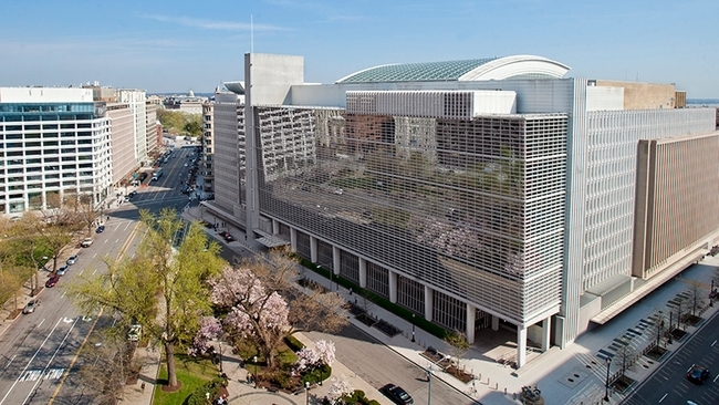 World Bank Grants $500M for Ecuador's Green Development