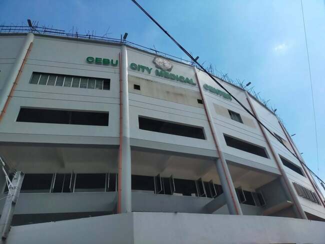 De los Santos: Probe alleged anomaly of CCMC employees selling expensive medicines