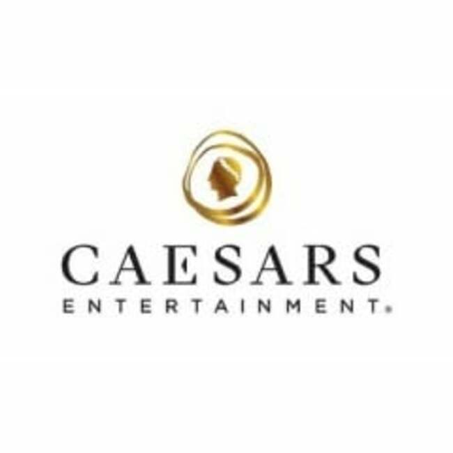 Wells Fargo & Company Raises Caesars Entertainment (NASDAQ:CZR) Price Target to $74.00