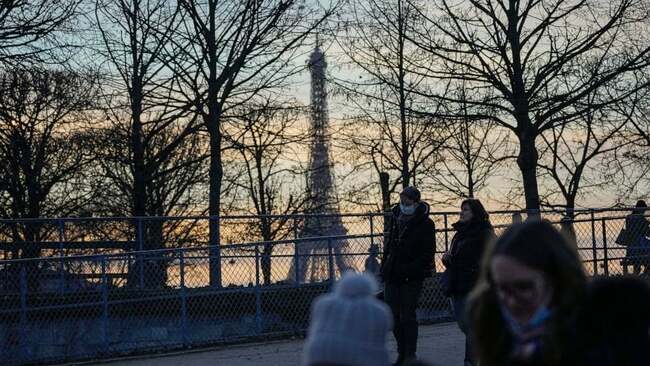 France: 400 investigations into fake COVID-19 health passes : news