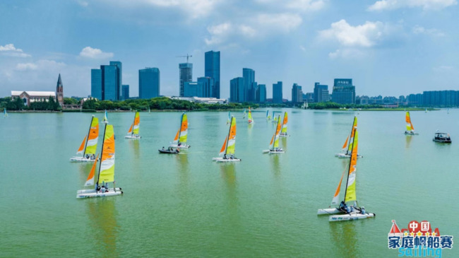 Family sailboat race finishes leg in grand style