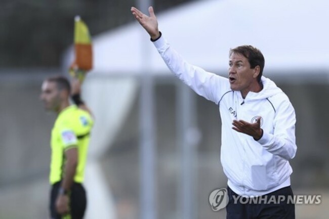 Italy Soccer Napoli Augsburg