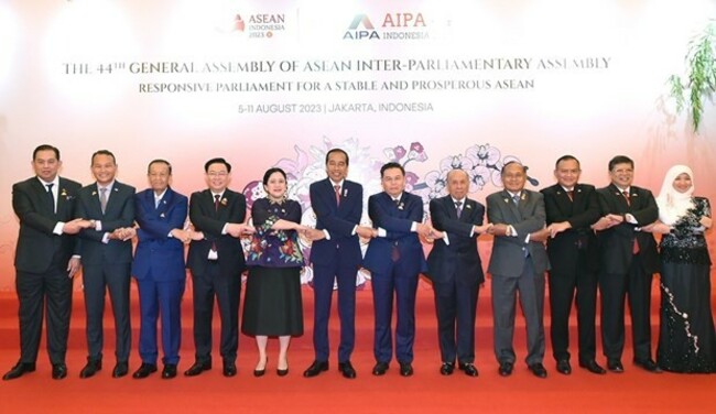Vietnamese President applauds AIPA's contributions to ASEAN community